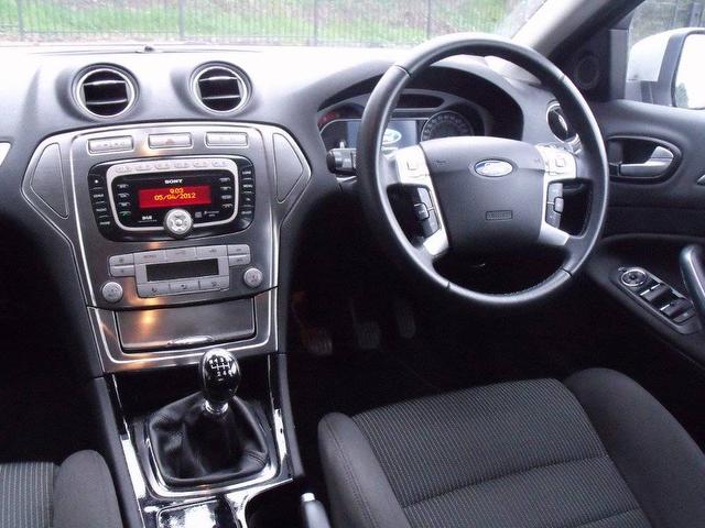 Ford Mondeo 2.0 Tdci Titanium 5 dr